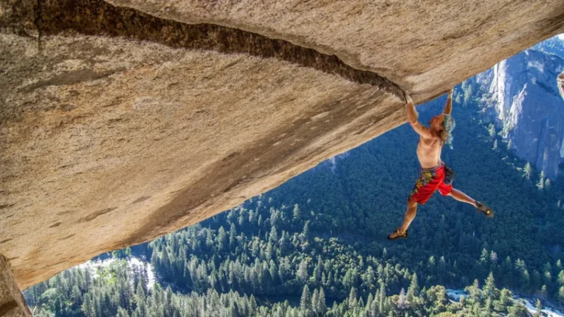Rock Climbing in Yosemite National Park Best Experience