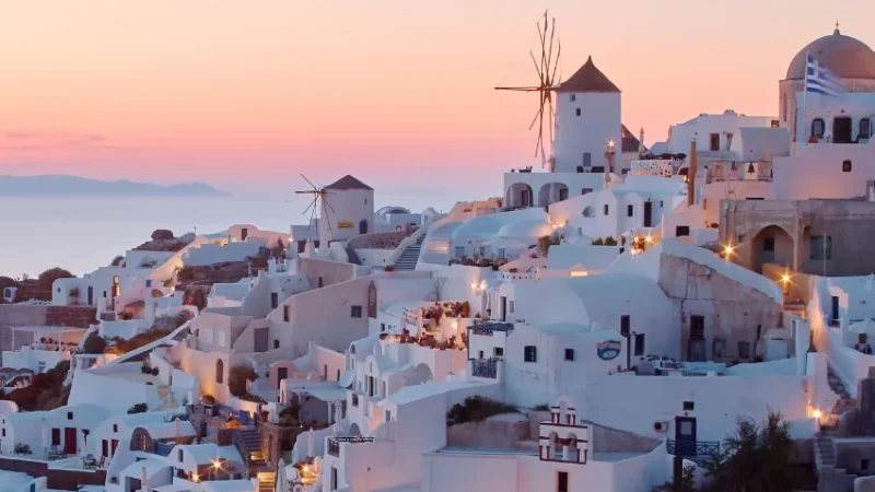 12 Best Places to Visit in the World